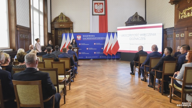 Fot. Kamila Kozioł [Radio Szczecin] Przepracowali kilkadziesiąt lat, dziś dostali medale [WIDEO, ZDJĘCIA]