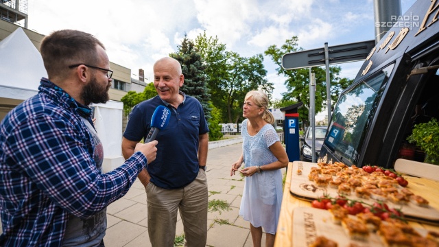 Fot. Mateusz Papke [Radio Szczecin] Paprykarz szczeciński królował przed Radiem Szczecin [WIDEO, ZDJĘCIA][MAT. SPONSOROWANY]