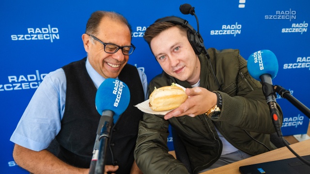 Fot. Mateusz Papke [Radio Szczecin] Paprykarz szczeciński królował przed Radiem Szczecin [WIDEO, ZDJĘCIA][MAT. SPONSOROWANY]