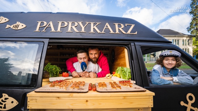 Fot. Mateusz Papke [Radio Szczecin] Paprykarz szczeciński królował przed Radiem Szczecin [WIDEO, ZDJĘCIA][MAT. SPONSOROWANY]