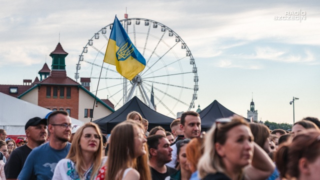 Fot. Mateusz Papke [Radio Szczecin] Gwiazdy Festiwalu Garaże z przekazem do Ukraińcow [ZDJĘCIA]