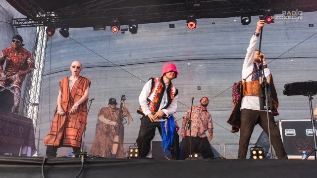 Fot. Mateusz Papke [Radio Szczecin] Gwiazdy Festiwalu Garaże z przekazem do Ukraińcow [ZDJĘCIA]
