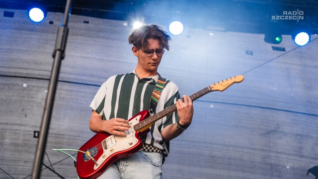 Fot. Mateusz Papke [Radio Szczecin] Gwiazdy Festiwalu Garaże z przekazem do Ukraińcow [ZDJĘCIA]