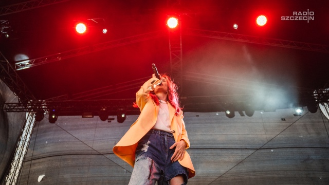 Fot. Mateusz Papke [Radio Szczecin] Gwiazdy Festiwalu Garaże z przekazem do Ukraińcow [ZDJĘCIA]