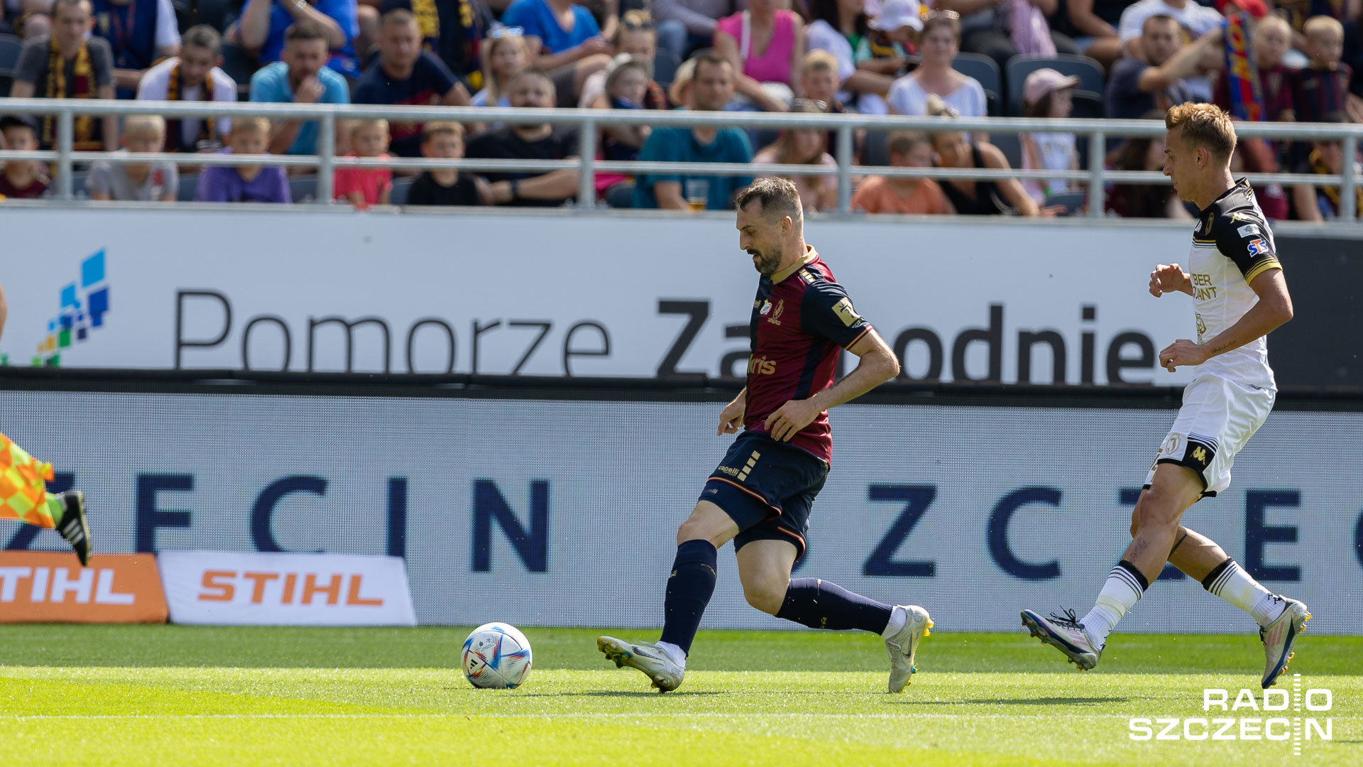 Piłkarze Pogoni po raz pierwszy w nowym sezonie zachowali czyste konto. Szczecinianie nie stracili gola w niedzielnym meczu z Jagiellonią Białystok w piłkarskiej ekstraklasie wygranym 1:0.
