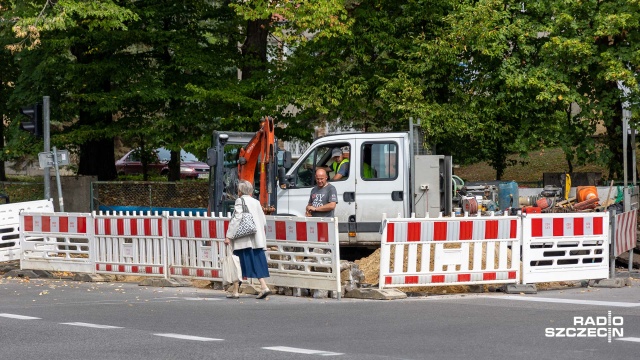 Fot. Robert Stachnik [Radio Szczecin] Wymieniają rury, a to oznacza zmianę organizacji ruchu [ZDJĘCIA]