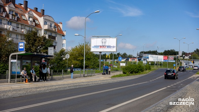 Fot. Robert Stachnik [Radio Szczecin] Kogo boli krzyż? [ZDJĘCIA]