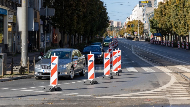 Fot. Robert Stachnik [Radio Szczecin] Zmiany na placu Zwycięstwa, ale na razie nie tak uciążliwe [ZDJĘCIA]