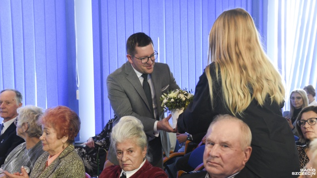 Fot. Kamila Kozioł [Radio Szczecin] Sybiracy patronem Liceum Ogólnokształcącego w Szczecińskiej Szkole Florystycznej [WIDEO, ZDJĘCIA]