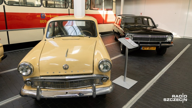 Fot. Robert Stachnik [Radio Szczecin] Wołga, Zastava czy Zaporożec. Nowa wystawa w Muzeum Techniki i Komunikacji [WIDEO, ZDJĘCIA]