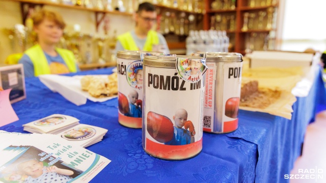 Fot. Robert Stachnik [Radio Szczecin] Tańczą zumbę i pomagają [ZDJĘCIA]