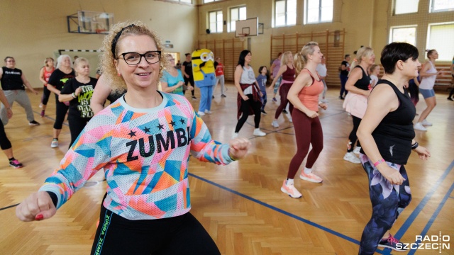 Fot. Robert Stachnik [Radio Szczecin] Tańczą zumbę i pomagają [ZDJĘCIA]