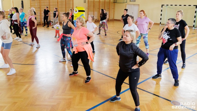 Fot. Robert Stachnik [Radio Szczecin] Tańczą zumbę i pomagają [ZDJĘCIA]