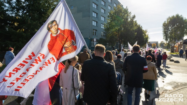 Fot. Robert Stachnik [Radio Szczecin] Zakończenie odpustu w parafii pw. Błogosławionego Ks. Popiełuszki [ZDJĘCIA]