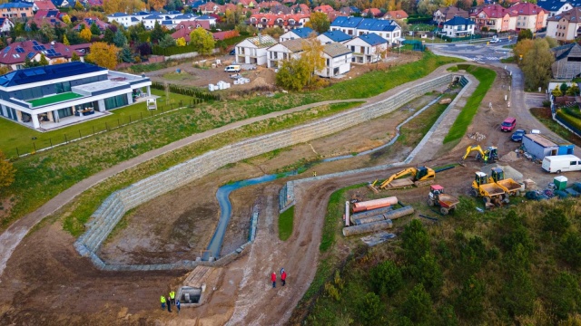 Fot. Urząd Miasta Szczecin Zbiornik retencyjny na Warszewie. Budowa dobiega końca [ZDJĘCIA]