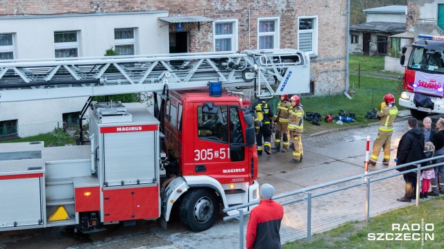 Fot. Robert Stachnik [Radio Szczecin] Pożar w Podjuchach [ZDJĘCIA]