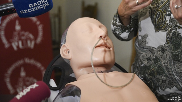 Fot. Kamila Kozioł [Radio Szczecin] Nowe fantomy na uczelni. Pomogą studentom PUM-u [WIDEO, ZDJĘCIA]