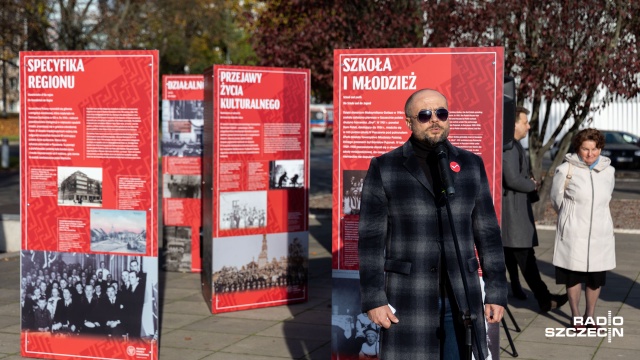 Fot. Robert Stachnik [Radio Szczecin] „Jesteśmy Polakami” na placu Solidarności [ZDJĘCIA]