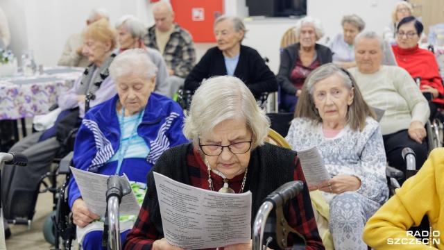 Fot. Robert Stachnik [Radio Szczecin] Seniorzy śpiewają i wspominają [WIDEO, ZDJĘCIA]