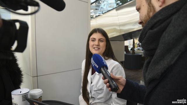 Fot. Kamila Kozioł [Radio Szczecin] Akcja Movember. Panowie badają się w Galaxy [WIDEO, ZDJĘCIA]