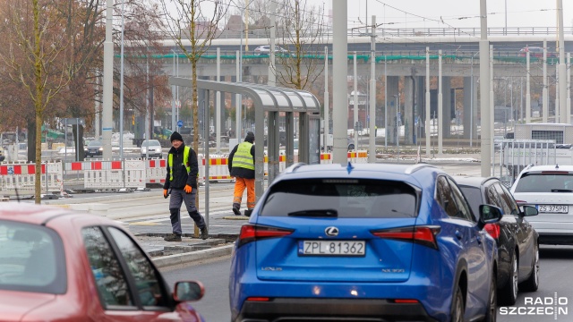 Fot. Robert Stachnik [Radio Szczecin] Nowe przystanki na Energetyków [ZDJĘCIA]