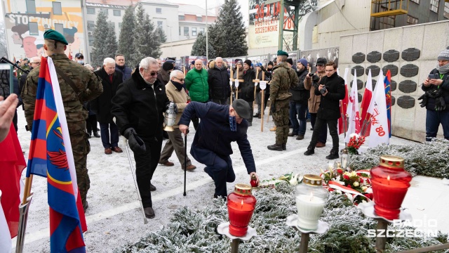 Fot. Robert Stachnik [Radio Szczecin] Obchody Grudnia '70 w Szczecinie [WIDEO, ZDJĘCIA]