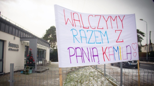 Ponad siedem tysięcy złotych uzbierano podczas kiermaszu w Kaliszu Pomorskim na leczenie nowotworu u 32-letniej Kamili Kulik, nauczycielki języka niemieckiego.