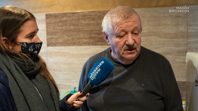 Dziadek 11-letniego świadka masakry chce mu poprawić warunki mieszkaniowe