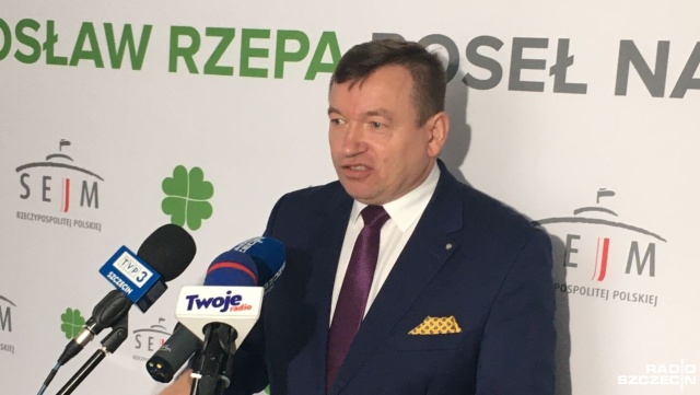 Była dyrektor zachodniopomorskiego biura PSL i jedna z najbardziej zaufanych osób posła Jarosława Rzepy, przegrała sądowy proces z biznesmenem z naszego województwa.