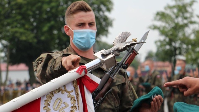 Jeszcze tylko we wtorek i w środę studenci mogą zgłaszać się do programu Legia Akademicka w Akademii Morskiej w Szczecinie.