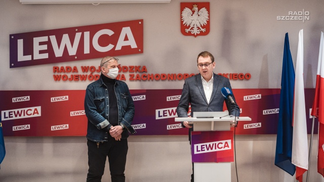 Zamiast oszczędzać na przedszkolakach, niech prezydent Szczecina zacznie od siebie i swoich urzędników - mówił na konferencji prasowej szef Nowej Lewicy w mieście.