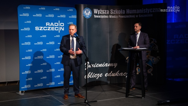 Wyższa Szkoła Humanistyczna, decyzją ministra edukacji Przemysława Czarnka, została przemianowana na Akademię Nauk Stosowanych, co podniesie rangę uczelni.