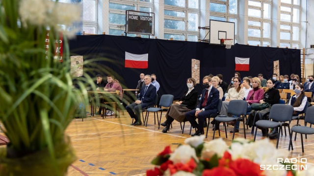 36 szkół wzięło udział w konkursie historycznym poświęconym Armii Krajowej. W Zespole Szkół numer 4 odbył się finał.