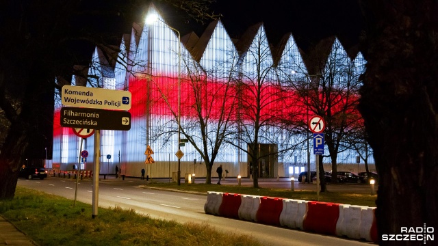Nie weryfikujemy zaszczepienia klientów - tak Filharmonia ponownie odpowiada Konfederacji, która zarzuca instytucji segregację sanitarną.