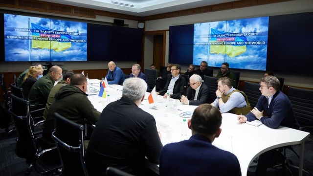 Spotkanie w Warszawie nie miałoby takiego wydźwięku, jak zrobienie tego w oblężonym Kijowie