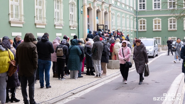 10 dodatkowych stanowisk do nadawania numerów PESEL ukraińskim uchodźcom uruchamia szczeciński Urząd Miasta.