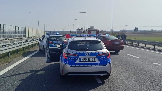 Suwalska prokuratura wyjaśnia okoliczności wypadku, do którego doszło na obwodnicy Zambrowa. We wczorajszym zdarzeniu na trasie S8 zginął 26-letni motocyklista.