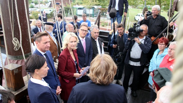 Manuela Schwesig często jeździła do Rosji i była sterowana przez Moskwę - powiedziała w Radiu Szczecin na Wieczór Aleksandra Rybińska, publicystka portalu Wpolityce.pl i Tygodnika Sieci.