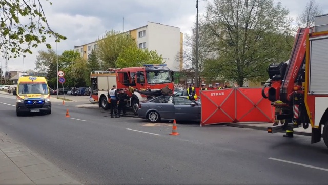 Wypadek na skrzyżowaniu ul. Gryfińskiej z Winogronową w Szczecinie.