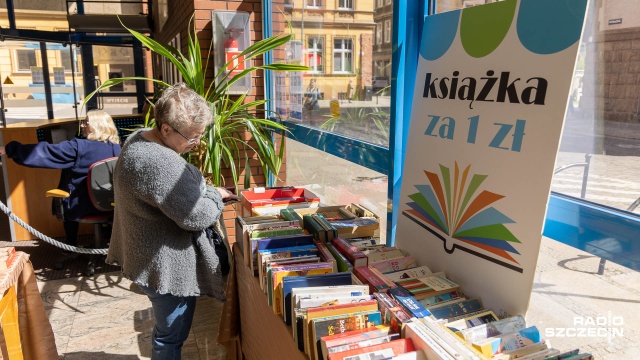 Wystartował kiermasz książki za 1 zł w ramach akcji Tydzień Bibliotek. Kolejny rok organizuje go szczecińska Książnica Pomorska.