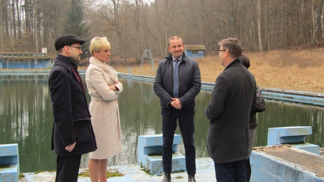 Dawny basen miejski w Połczynie-Zdroju zostanie zrewitalizowany. Są środki na ten cel.