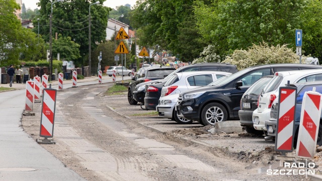 Kolejna zmiana organizacji ruchu na ulicach szczecińskiego Bezrzecza. Od środy 1 czerwca zamknięty dla kierowców zostanie odcinek od okolic skrzyżowania ulicy Modrej z ulicą Księżnej Jolanty aż do skrzyżowania ulicy Koralowej z ulicą Nowowiejską.