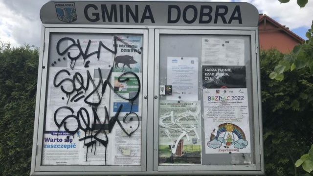 O pomoc w walce z wandalami proszą mieszkańców władze gminy Dobra.