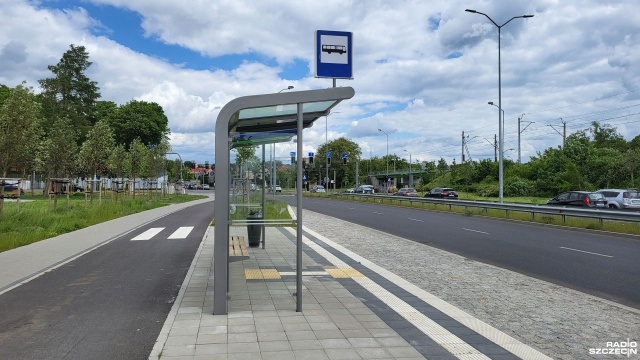 Nie ma pieniędzy na uruchomienie linii autobusowej, która by przejeżdżała przez niedawno oddaną do użytku ulicę ks. abpa Kazimierza Majdańskiego.