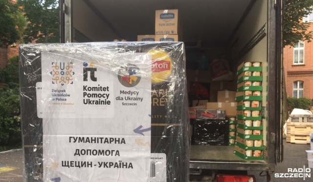 Kolejny samochód - tym razem chłodnia - zapełniony produktami żywnościowymi i lekami wyruszył na Ukrainę.