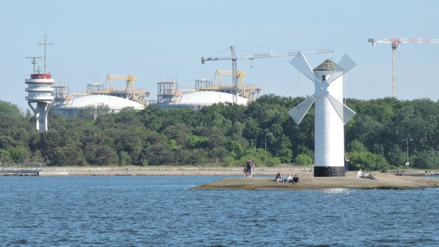 Terminal gazowy LNG działa już szósty rok. To była dobra decyzja dla samorządu i kraju.