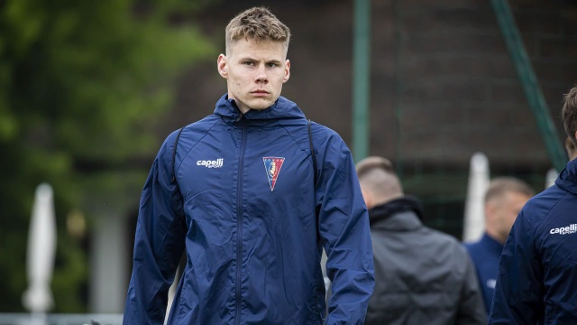 Maciej Kowal dołączył do drużyny Pogoni przebywającej na zgrupowaniu w Opalenicy. 19-letni bramkarz będzie testowany przez szczeciński klub.