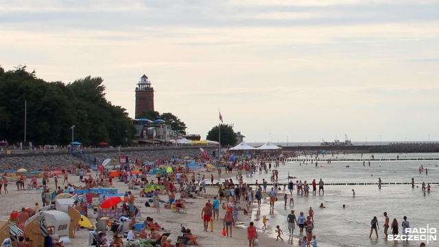 Jak będzie wyglądać zapewnienie bezpieczeństwa turystom przebywającym w czasie wakacji nad morzem Kołobrzeskie służby przedstawiły raport dotyczący przygotowań do wakacji.