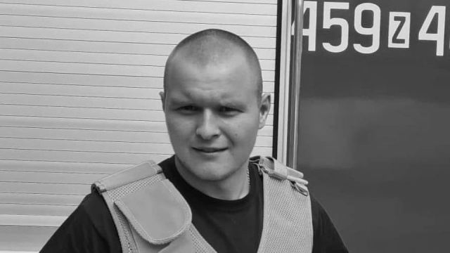 Wracał z urodzin kolegi - został śmiertelnie potrącony przez pijanego kierowcę. To strażak-ochotnik służący w OSP w Radziszewie.