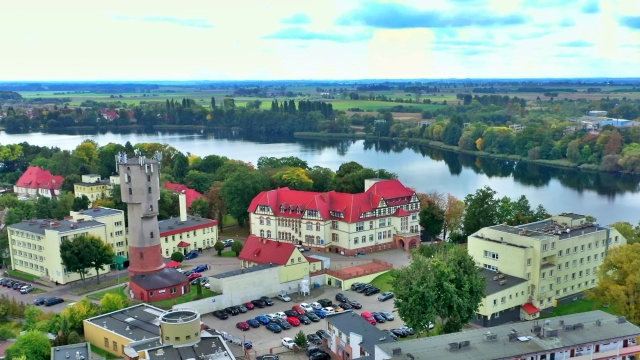 Szpital w Choszcznie powiększa oddział rehabilitacji. Od czwartku jest na nim 40 łóżek więcej. To dla pacjentów, którzy w czasie wakacji chcą skorzystać z leczenia stacjonarnego w Oddziale Rehabilitacji Ogólnoustrojowej.